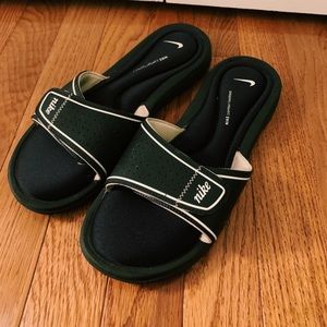 Nike Comfort Slides